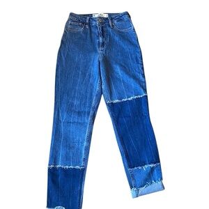 Hollister Blue Boyfriend Jeans with Patchwork Design and Raw Hem in juniors 00R